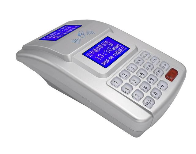 單刷卡消費(fèi)機(jī) 智啟未來(lái)，一觸即享的軟件開(kāi)發(fā)之路